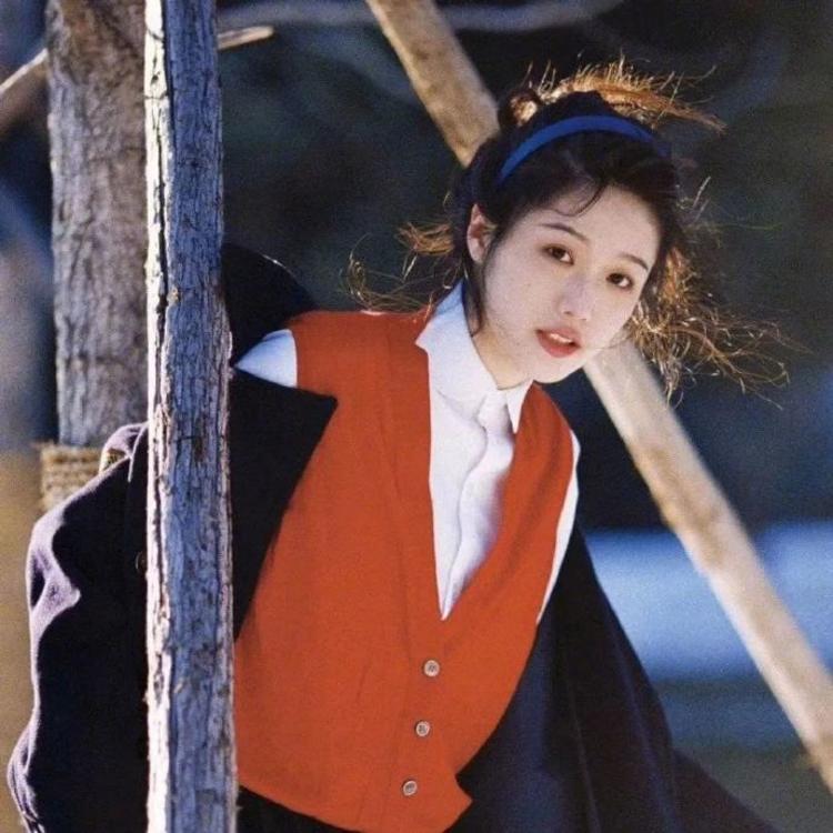 永野芽郁（饰 三条燕） - 天堂视频在线观看1 - 云端观看